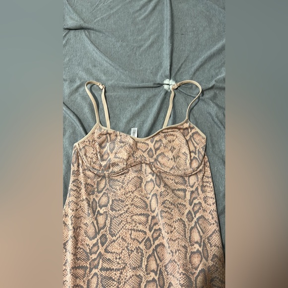 Victoria’s Secret dress/nightie - Picture 2 of 6